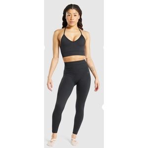 •SOLD• NWOT SET Gymshark Studio Leggings and Studio Seamless Sports Bra Size XS